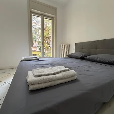 E Spazioso Con 3 Camere, 3 Bagni E Terrazzo *
