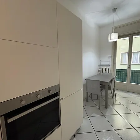 公寓 E Spazioso Con 3 Camere, 3 Bagni E Terrazzo 贝尔加莫
