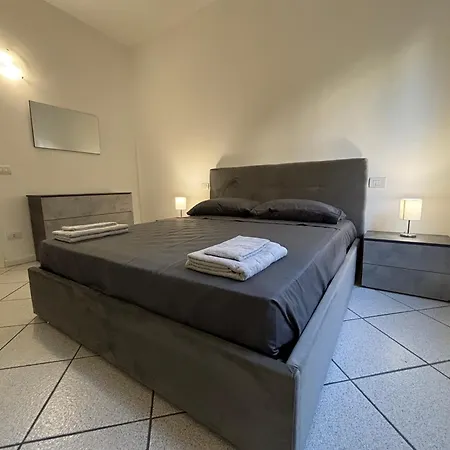 公寓 E Spazioso Con 3 Camere, 3 Bagni E Terrazzo 贝尔加莫